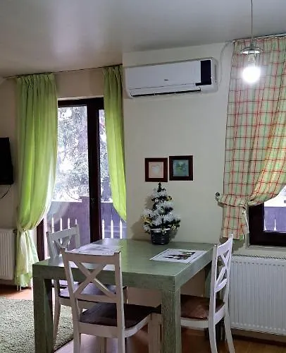 アパート A&f Zlatiborski *